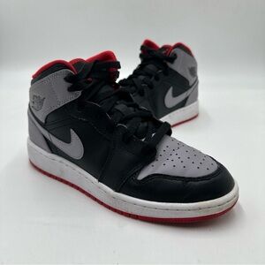 Air Jordan 1 Mid Bred Shadow 5Y Nike DQ8424-006 Black Cement Grey Fire Red